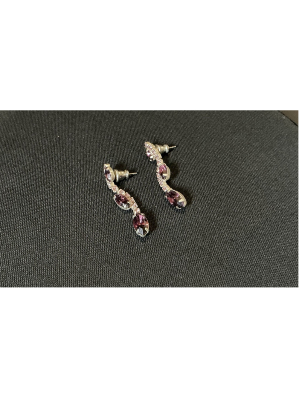 Vintage Unsigned Silve Tone Purple Pink Rhinestone Marquise Drop Dangle Earrings